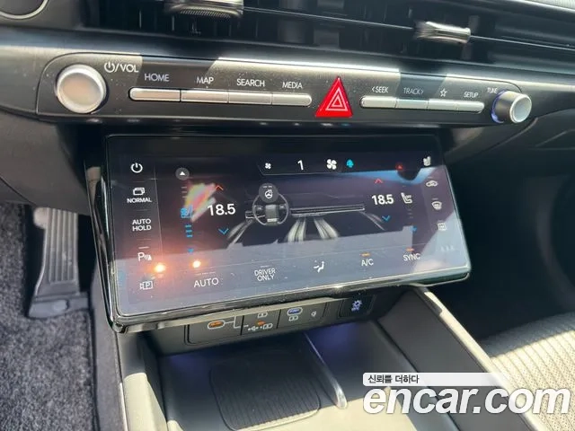 Hyundai Grandeur Hybrid (GN7) 2023 Черный из Кореи, фото 3