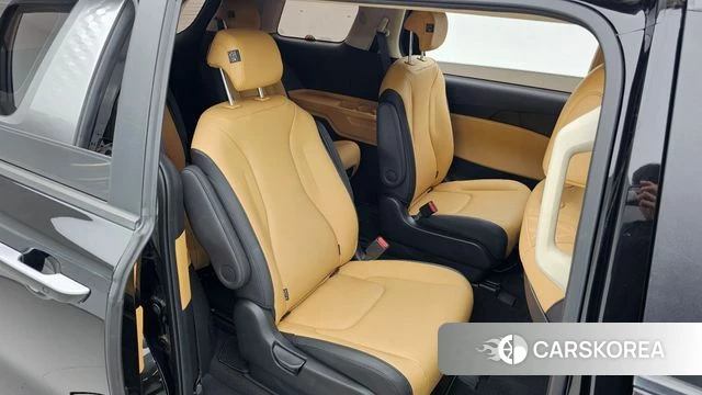Kia Carnival 4th generation 2022 Черный из Кореи, фото 3