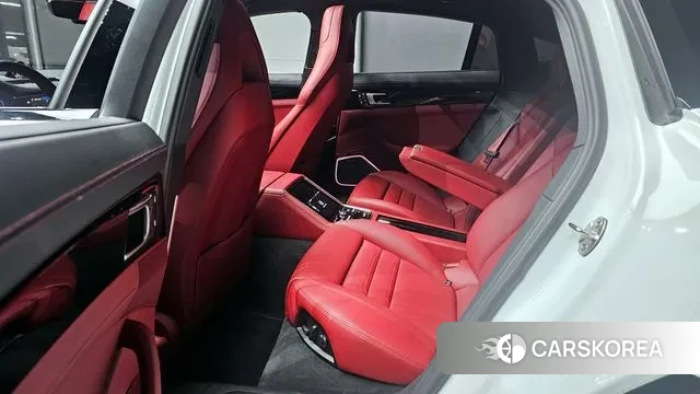 Porsche Panamera (971) 2022 Белый из Кореи, фото 3