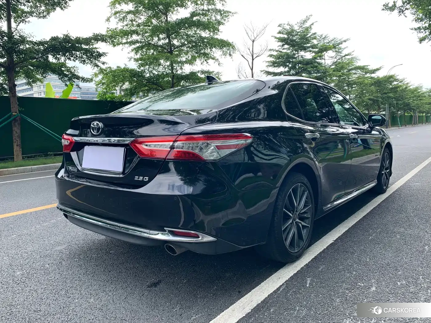 Toyota Camry 2023 Черный из Китая, фото 3