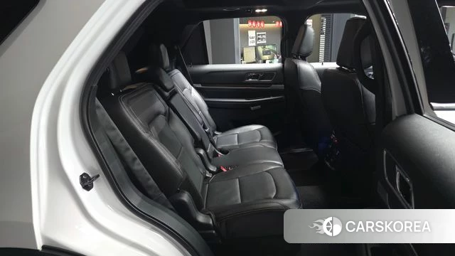 Ford Explorer 2019 Белый из Кореи, фото 3