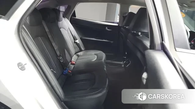 Kia The New K5 2nd generation 2018 Белый из Кореи, фото 3