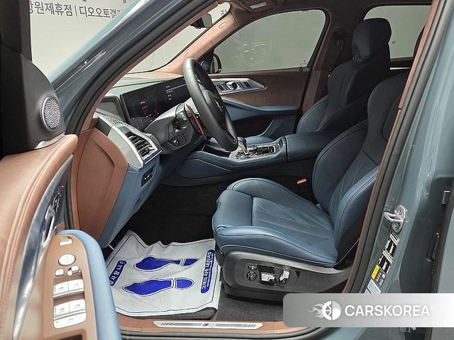 BMW XM (G09) 2025 Цвет галактики из Кореи, фото 3