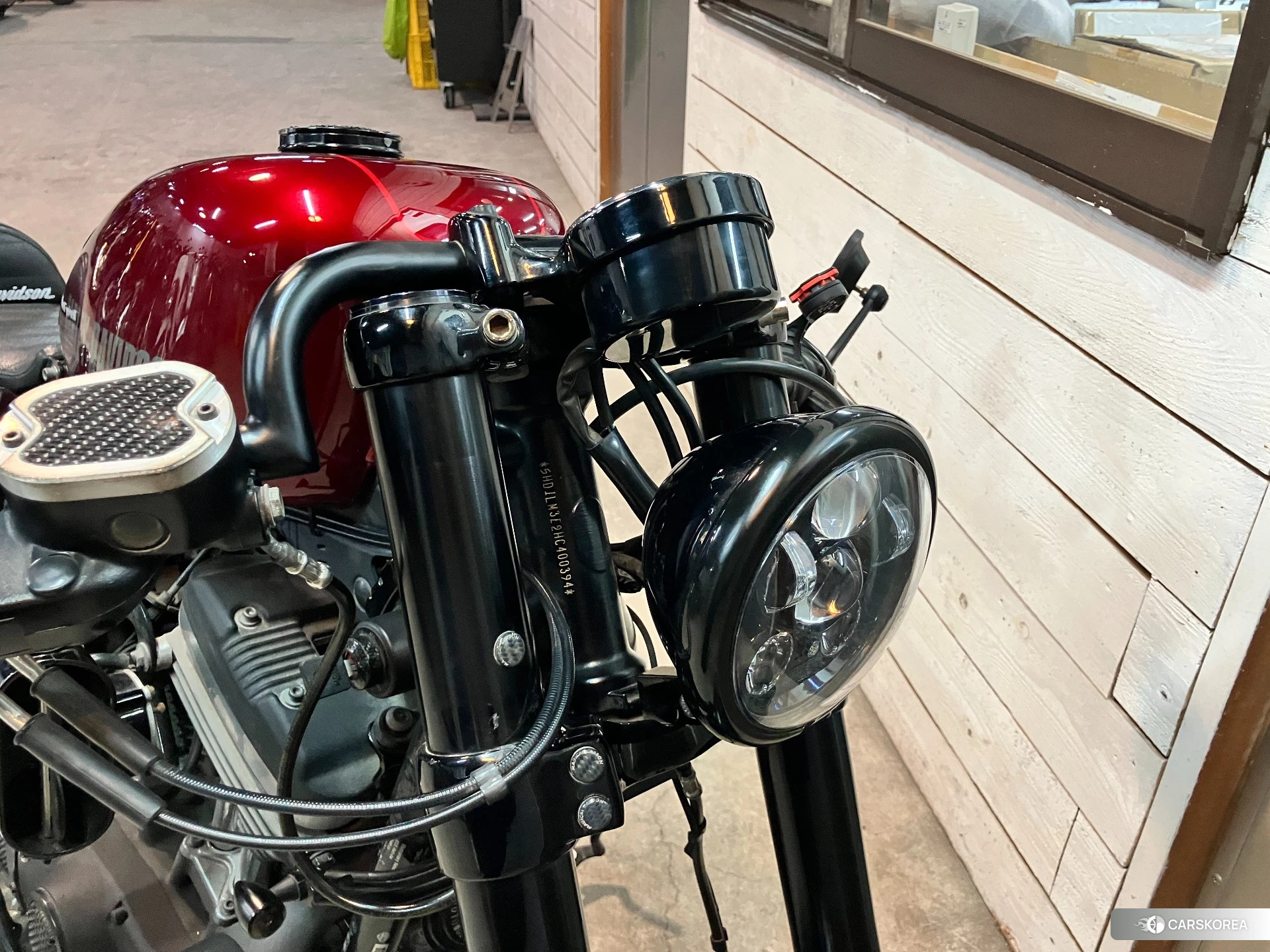 Harley-Davidson Sportster XL1200CX Roadster 2017 из Японии, фото 3