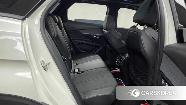 Peugeot 3008 second generation 2019 Белый из Кореи, фото 3