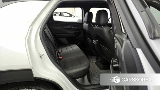 Chevrolet (GM Daewoo) Trailblazer 2021 Белый из Кореи, фото 3