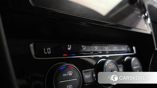 Volkswagen Arteon 2019 Черный из Кореи, фото 3