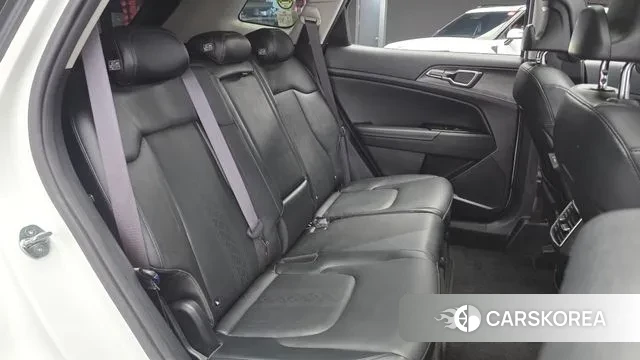 Kia Sportage 5th Generation 2023 Белый из Кореи, фото 3