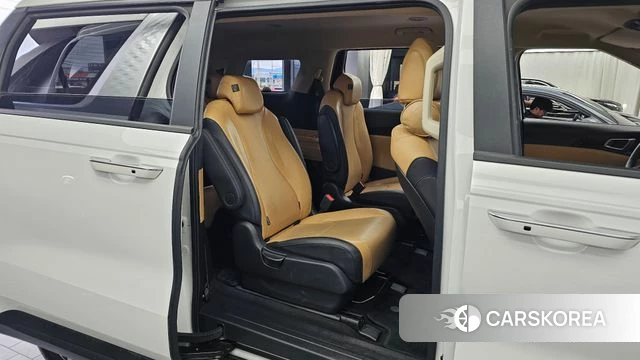 Kia Carnival 4th generation 2023 Белый из Кореи, фото 3