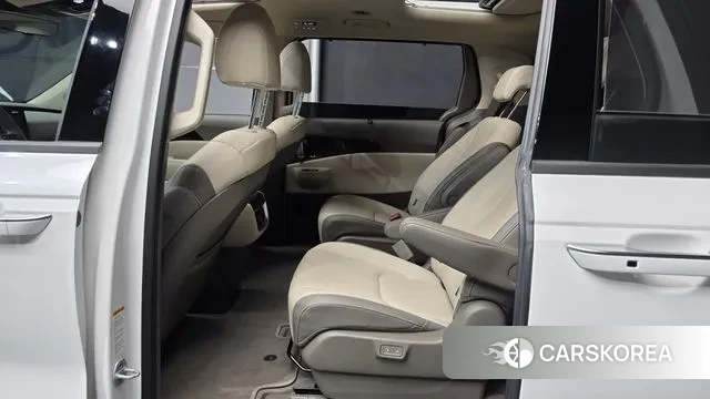 Kia The New Carnival 4th Generation 2025 Белый из Кореи, фото 3