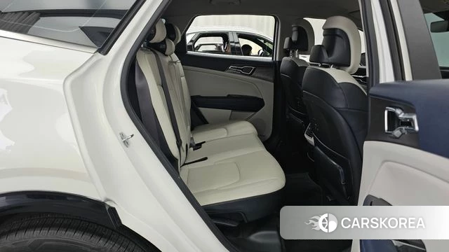 Kia Sportage 5th Generation 2021 Белый из Кореи, фото 3