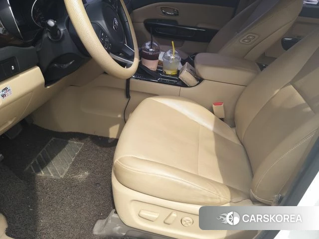 Kia The New Carnival 2018 Белый из Кореи, фото 3