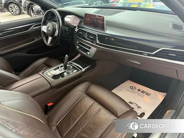 BMW 7 series id 3908428 из Китая 3
