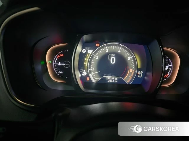 Renault Korea (Samsung) The New QM6 2019 Жемчужный цвет из Кореи, фото 3