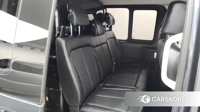 Hyundai Staria 2021 Серый из Кореи, фото 3