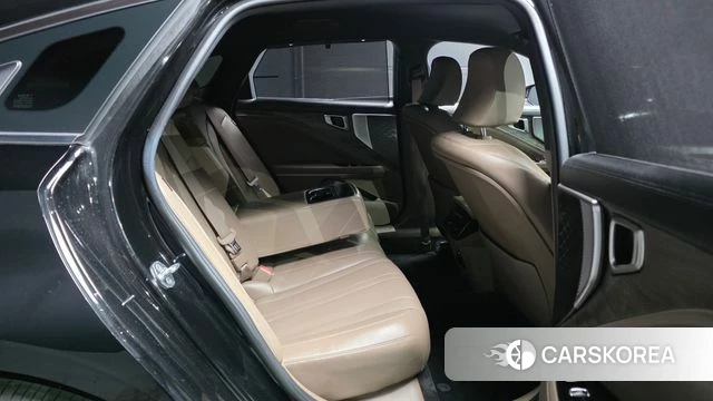 Kia K8 2022 Черный из Кореи, фото 3