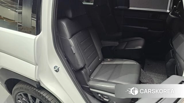 Hyundai Santa Fe (MX5) 2023 Белый из Кореи, фото 3