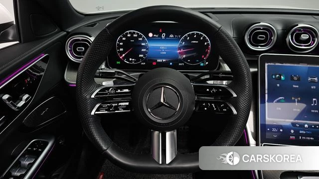 Mercedes-Benz C-Class W206 2022 Белый из Кореи, фото 3