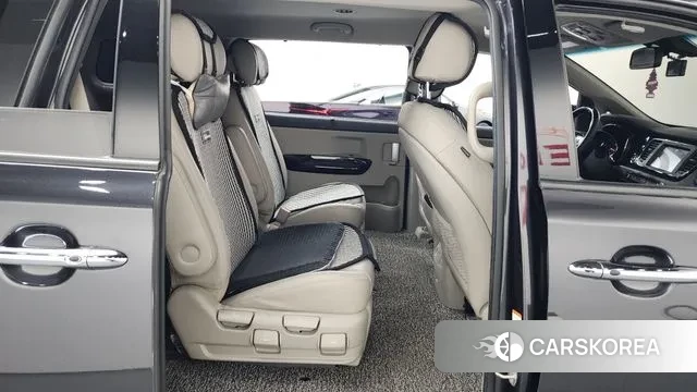 Kia The New Carnival 2019 Черный из Кореи, фото 3