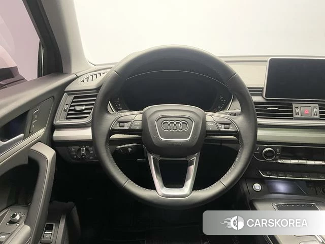 Audi Q5L 2021 Белый из Китая, фото 3