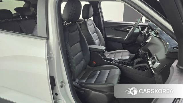 Chevrolet (GM Daewoo) Trailblazer 2021 Белый из Кореи, фото 3