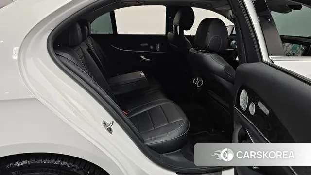 Mercedes-Benz E-Class W213 2020 Белый из Кореи, фото 3