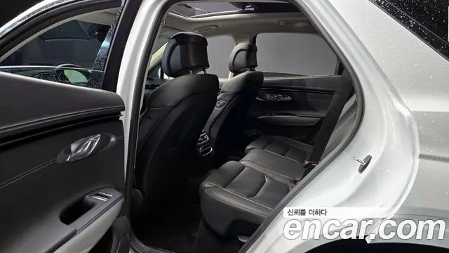 Genesis GV70 2023 Белый из Кореи, фото 3