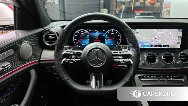 Mercedes-Benz E-Class W213 2021 Белый из Кореи, фото 3