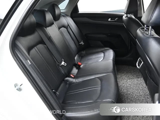Kia K5 3rd generation 2021 Белый из Кореи, фото 3
