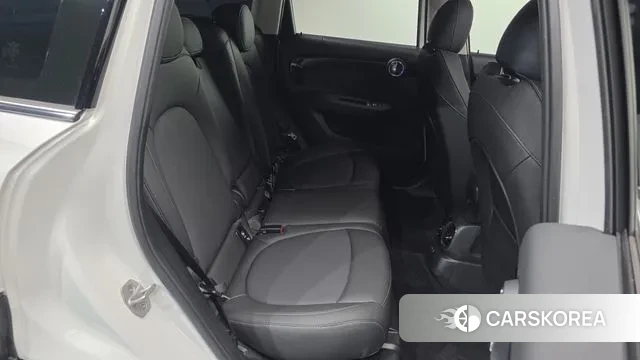 Mini Cooper Countryman 2024 Белый из Кореи, фото 3