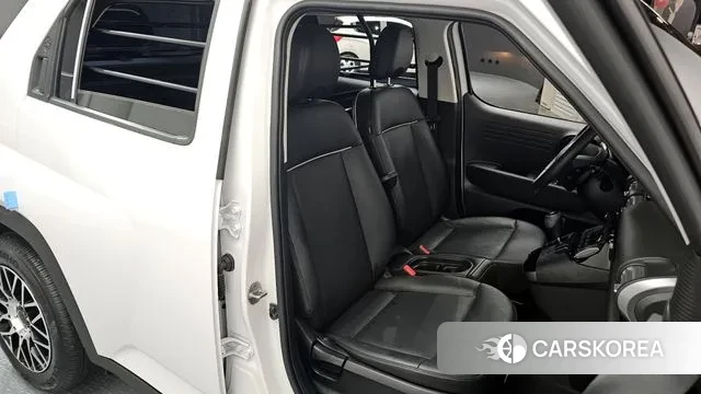 Hyundai Casper 2023 Белый из Кореи, фото 3