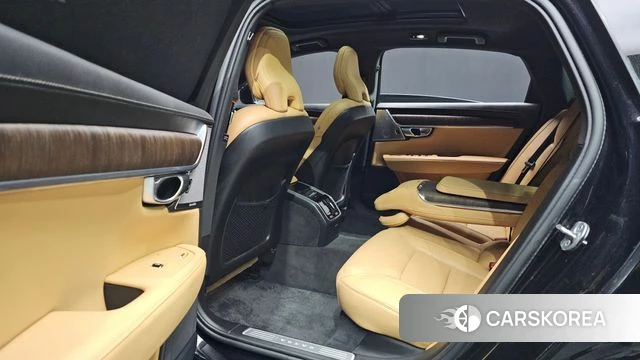 Volvo S90 2022 Черный из Кореи, фото 3