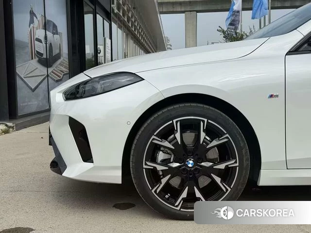 BMW 2 series 2025 Белый из Китая, фото 3