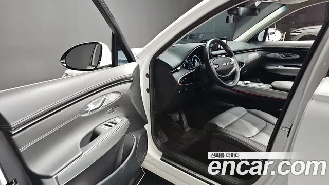 Genesis GV70 2023 Белый из Кореи, фото 3
