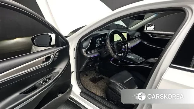 Hyundai The New Grandeur IG Hybrid 2021 Белый из Кореи, фото 3