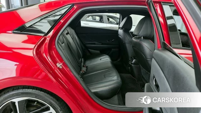 Hyundai Avante (CN7) 2021 Красный из Кореи, фото 3