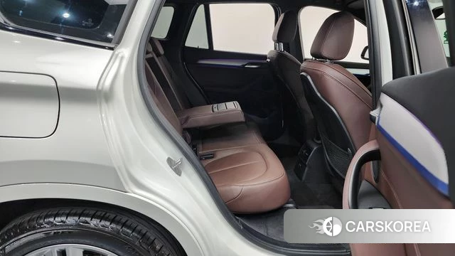 BMW X1 (F48) 2020 Белый из Кореи, фото 3