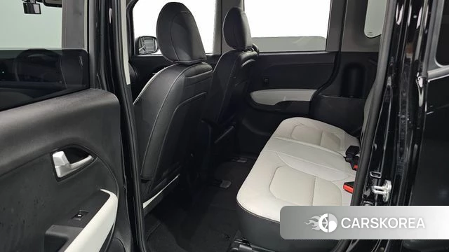Kia The New Kia Ray 2023 Черный из Кореи, фото 3