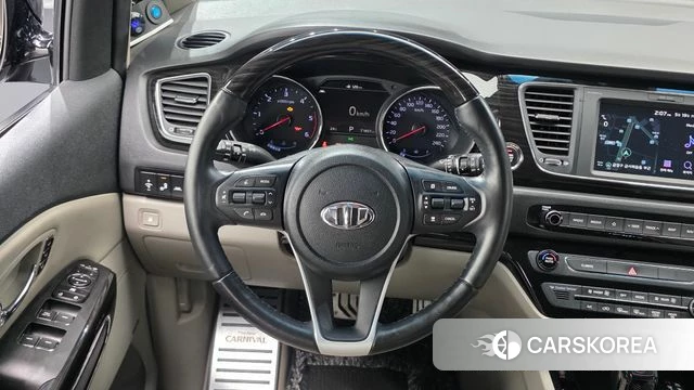 Kia The New Carnival 2018 Черный из Кореи, фото 3