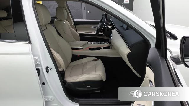 Genesis GV70 2021 Белый из Кореи, фото 3