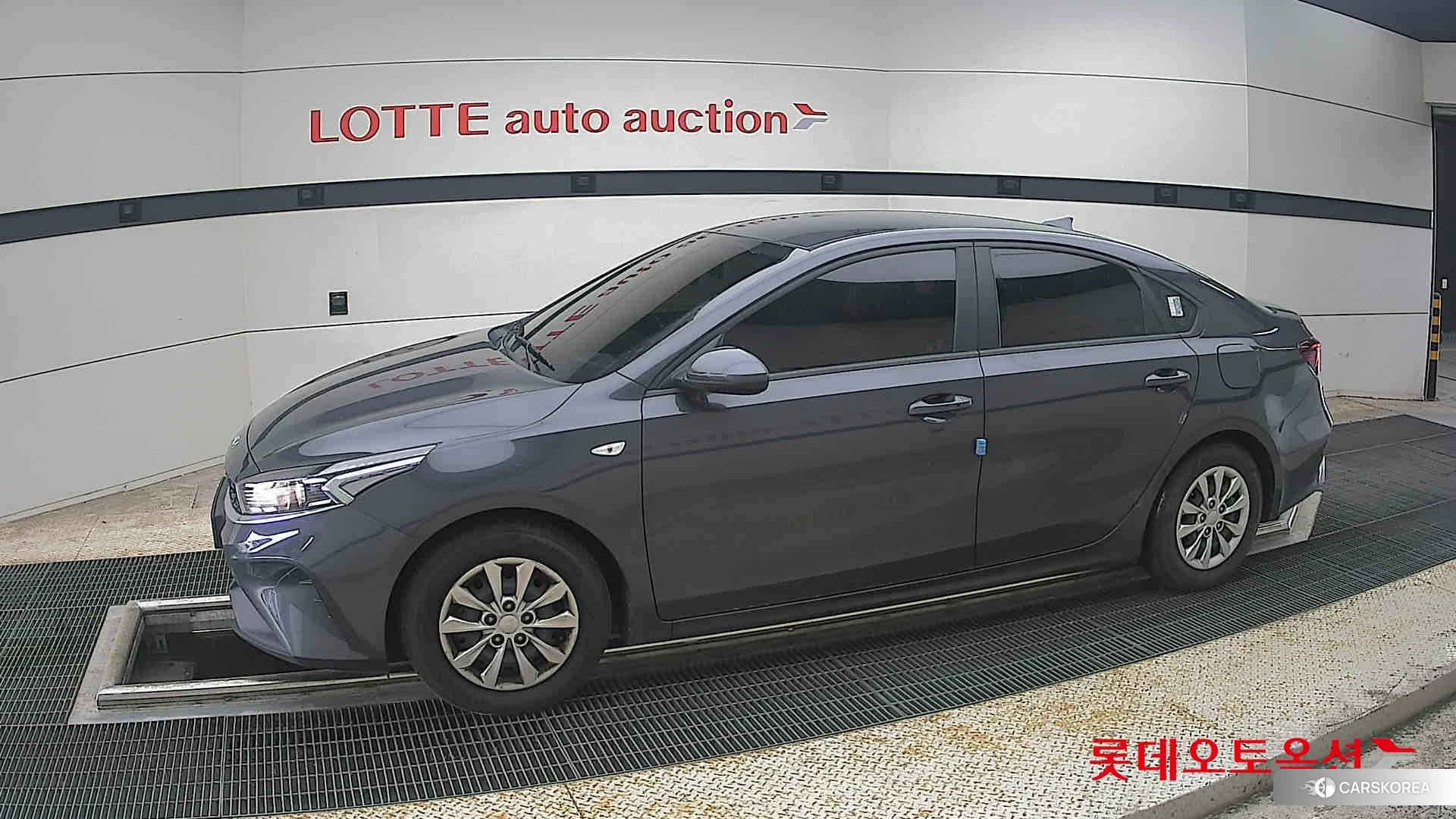Kia K3 2023 Platinium Graphite из Кореи, фото 3