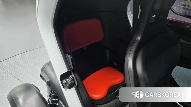Renault Korea (Samsung) Twizy 2018 Белый из Кореи, фото 3