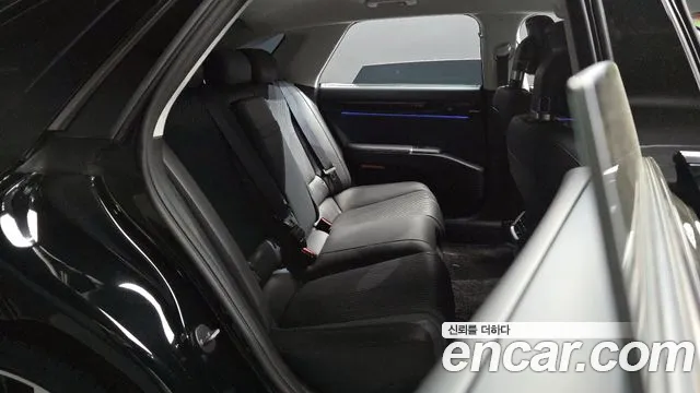 Hyundai Grandeur Hybrid (GN7) 2023 Черный из Кореи, фото 3