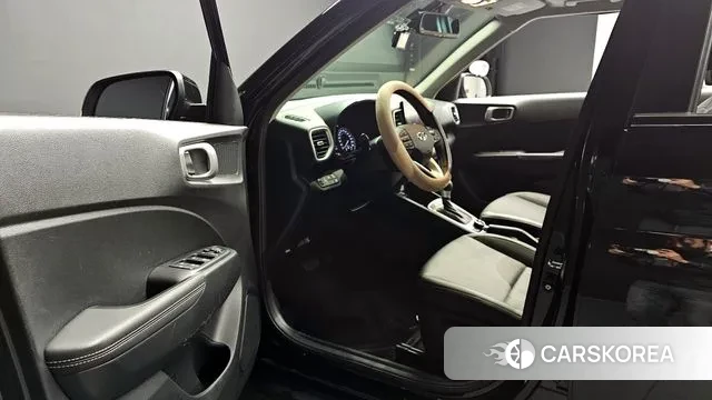 Hyundai Venue 2022 Черный из Кореи, фото 3