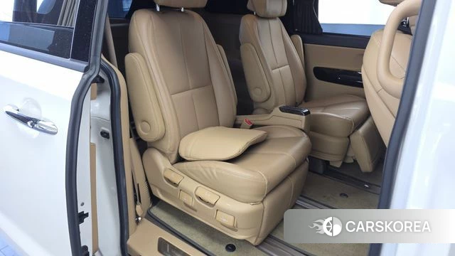 Kia The New Carnival 2019 Белый из Кореи, фото 3