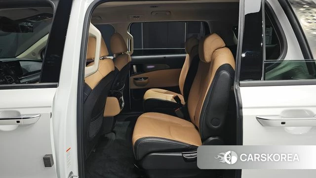 Kia Carnival 4th generation 2023 Белый из Кореи, фото 3