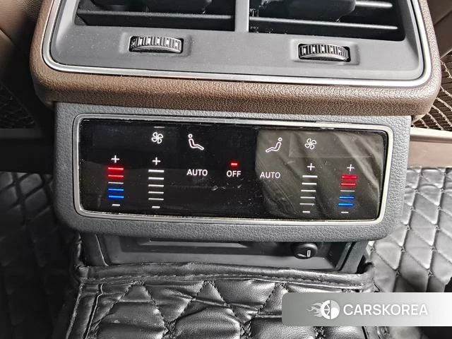 Audi A7L 2024 Черный из Китая, фото 3