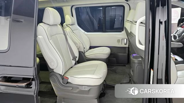 Hyundai Staria 2022 Черный из Кореи, фото 3