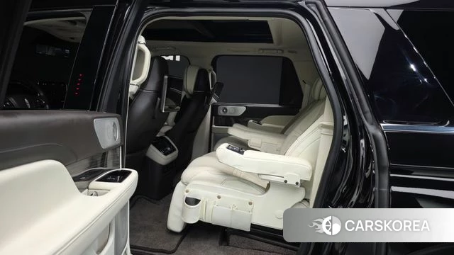 Lincoln Navigator 4th generation 2020 Черный из Кореи, фото 3