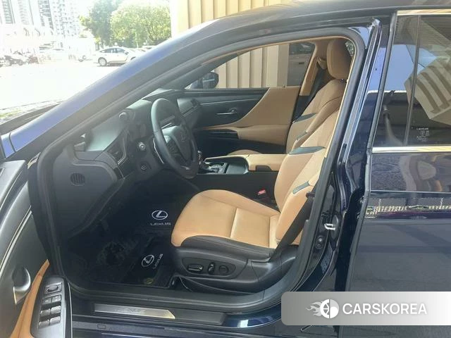 Lexus ES 2024 Синий из Китая, фото 3